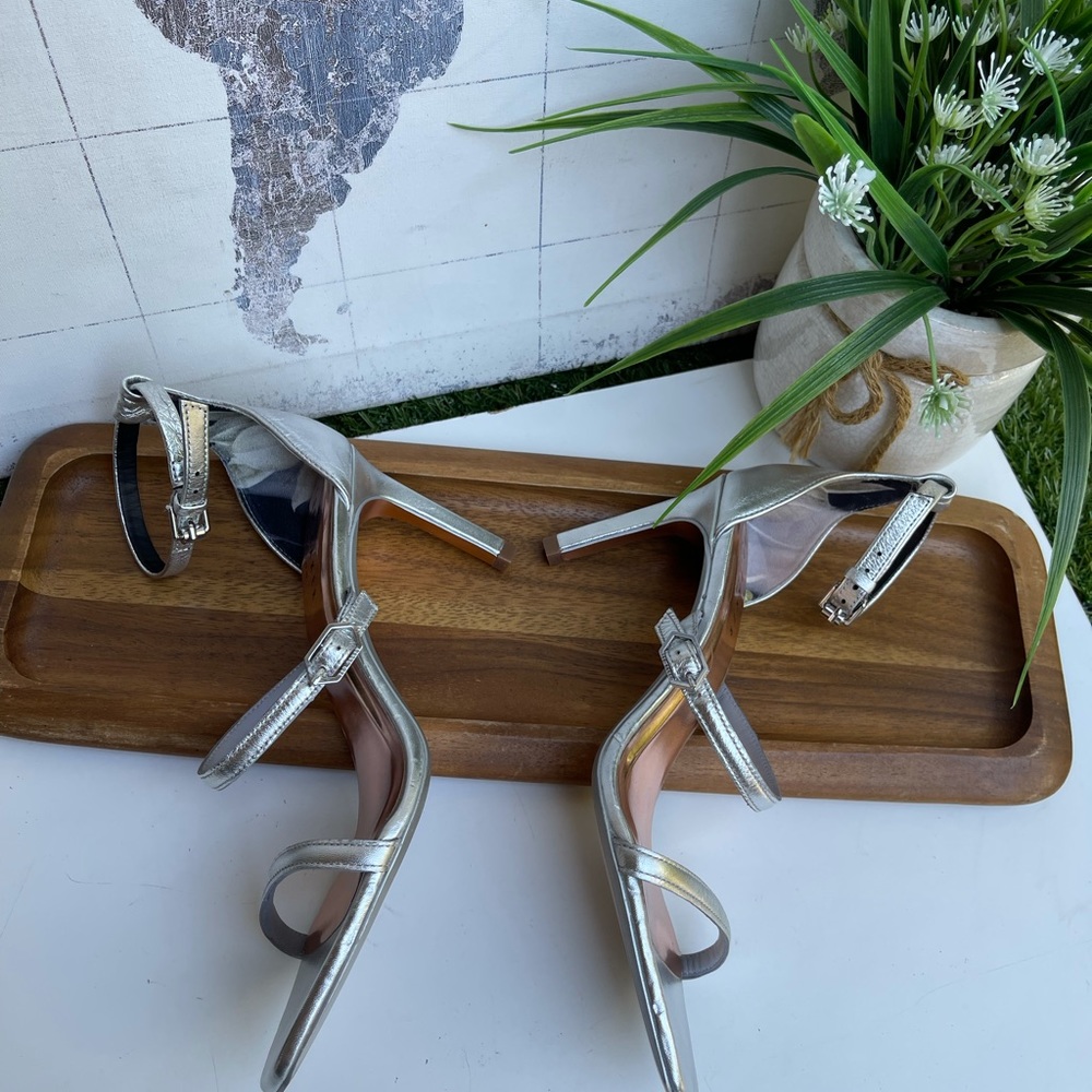 Ted Baker🍂🍁triple strap silver leather - Picture 9 of 12
